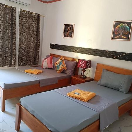 J&J Tourist Inn Bohol Εξωτερικό φωτογραφία